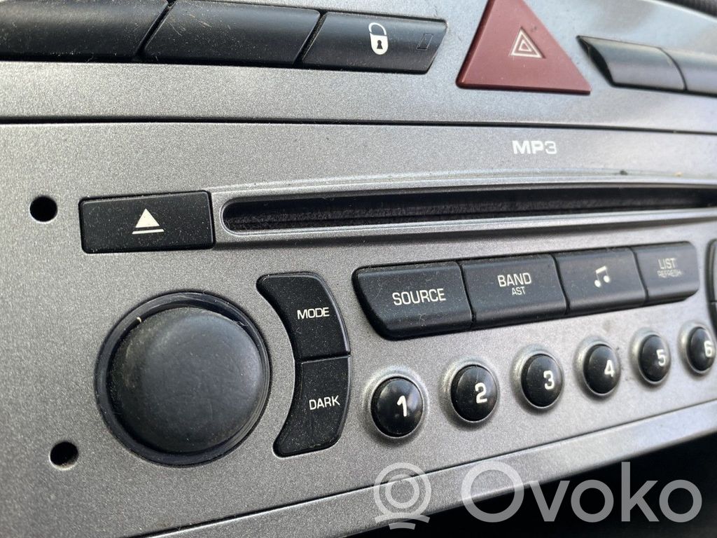 Peugeot 308 Unitate principală radio/CD/DVD/GPS 