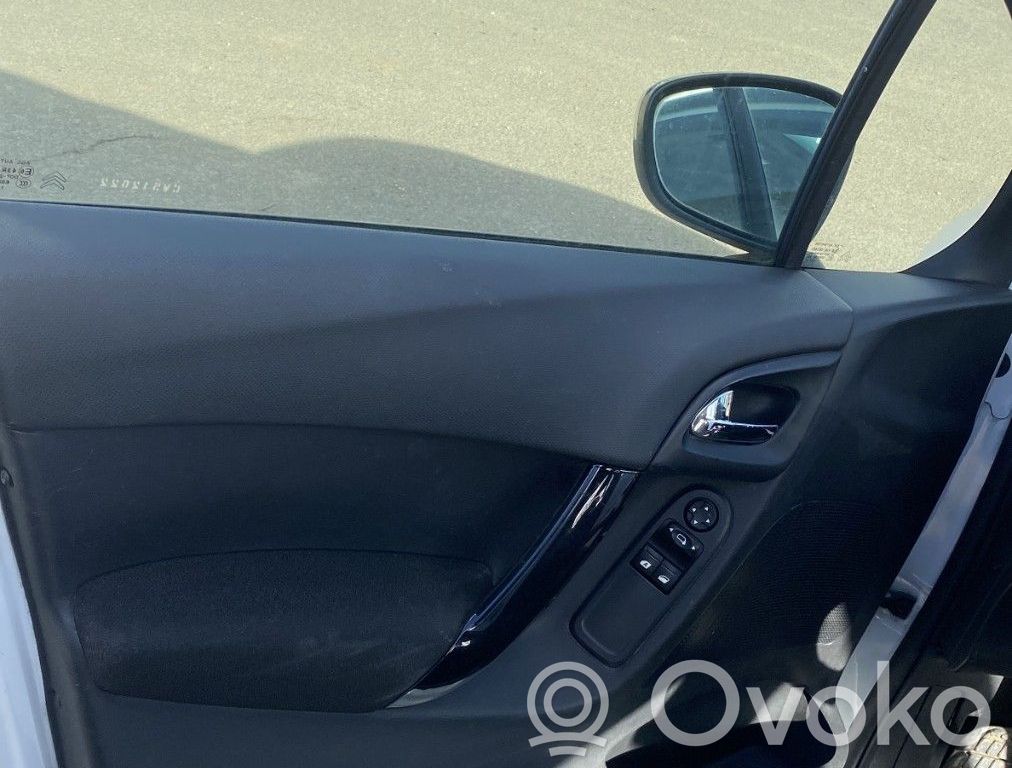 Citroen C3 Etuoven verhoilu 