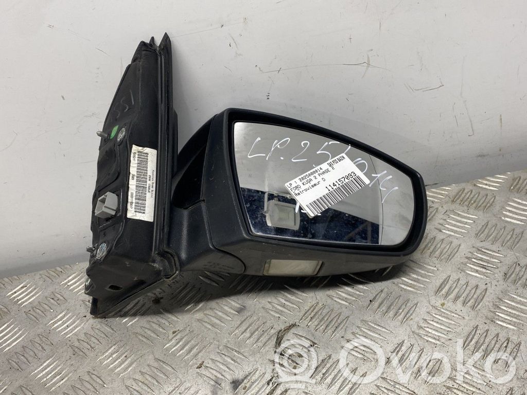 Ford Kuga II Manualne lusterko boczne drzwi przednich 