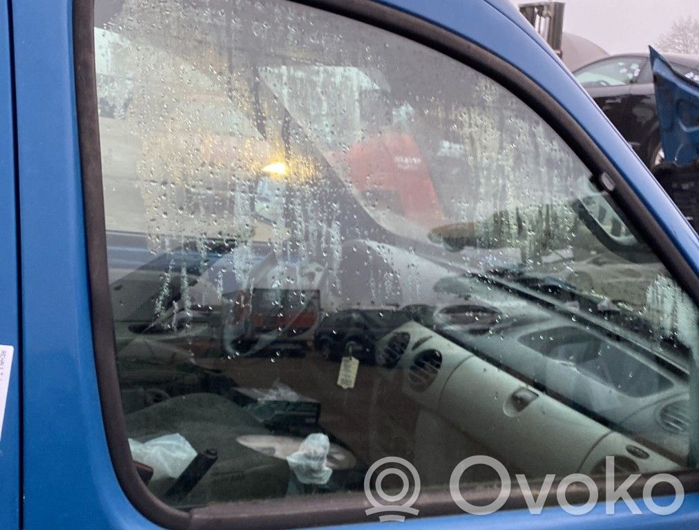 Renault Kangoo I Vitre de fenêtre porte avant (4 portes) 