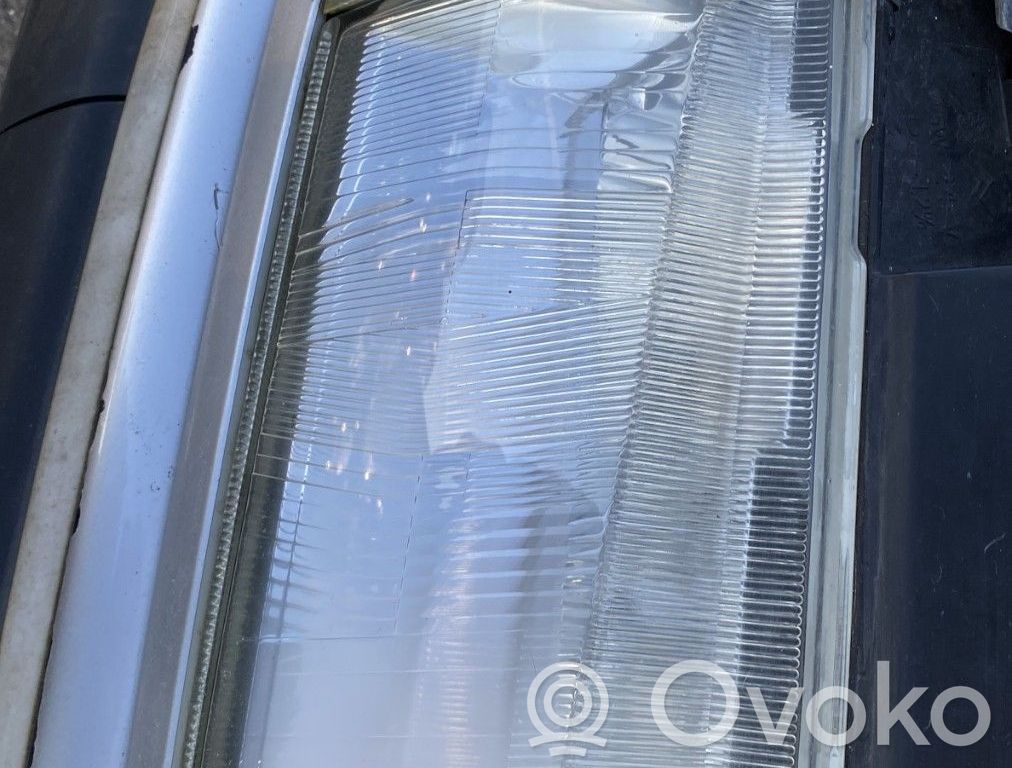 Citroen Xantia Lampa przednia 