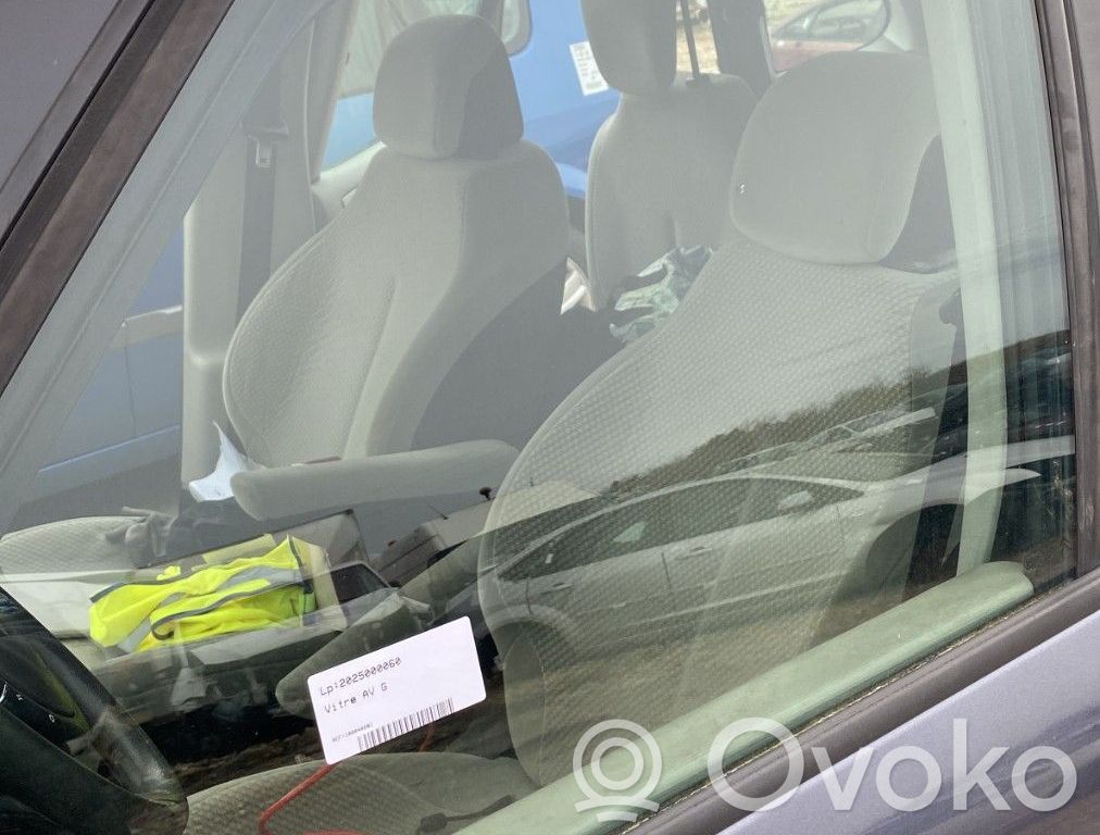 Citroen C4 I Picasso Vetro del finestrino della portiera anteriore - quattro porte