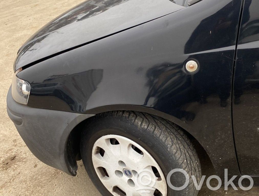 Fiat Punto (188) Parafango