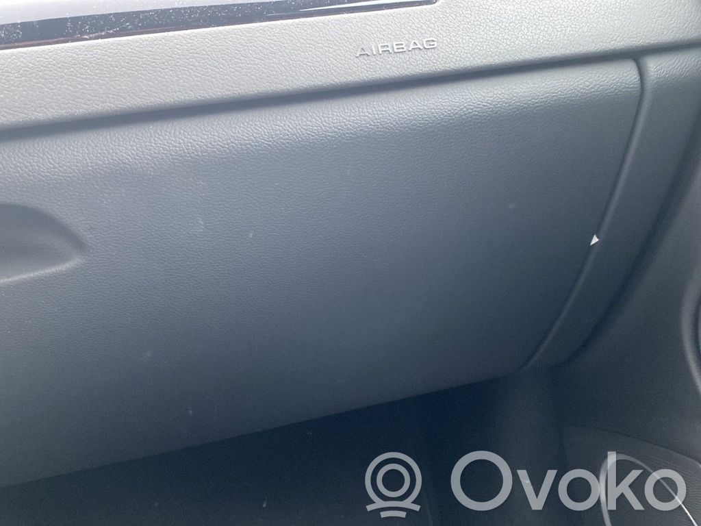 Audi A4 S4 B8 8K Juego guantera 