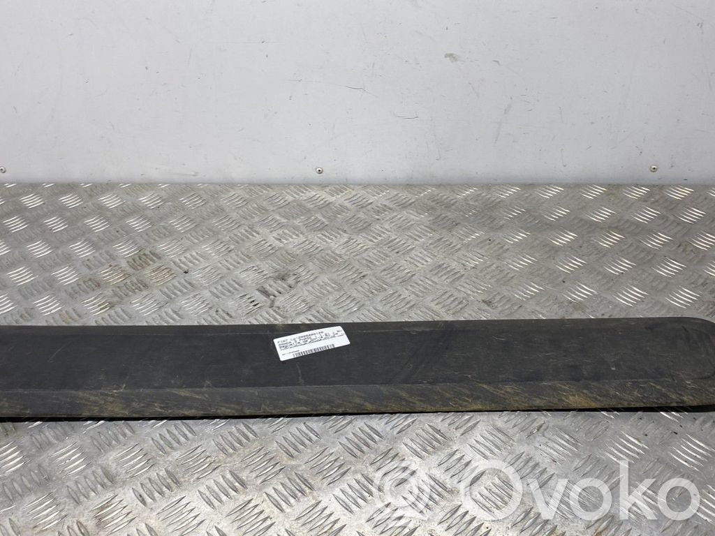 Fiat Panda III Listwa drzwi przednich 