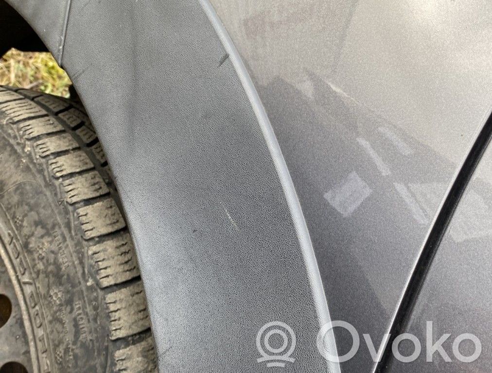 Toyota Urban Cruiser XP110 Rivestimento passaruota posteriore 