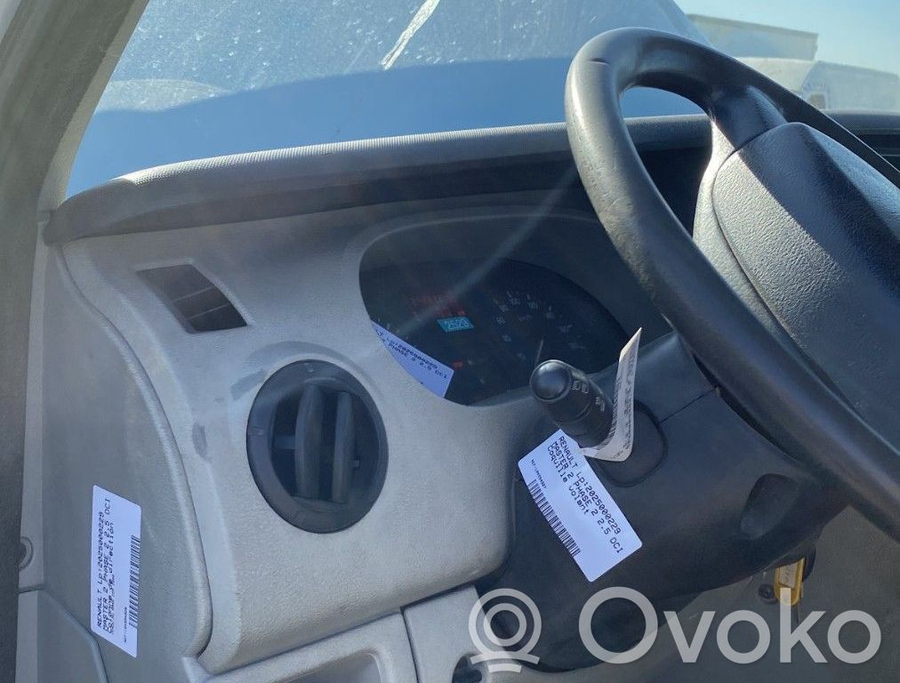 Renault Master II Dashboard 