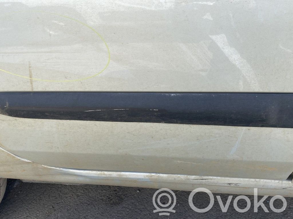 Renault Clio II Mască ușă spate (turnată)