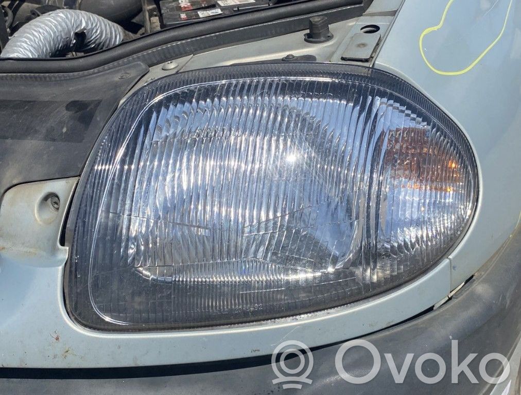 Scheinwerfer   7701045168