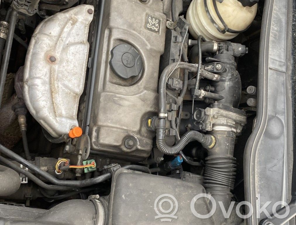 Peugeot 206 Engine 