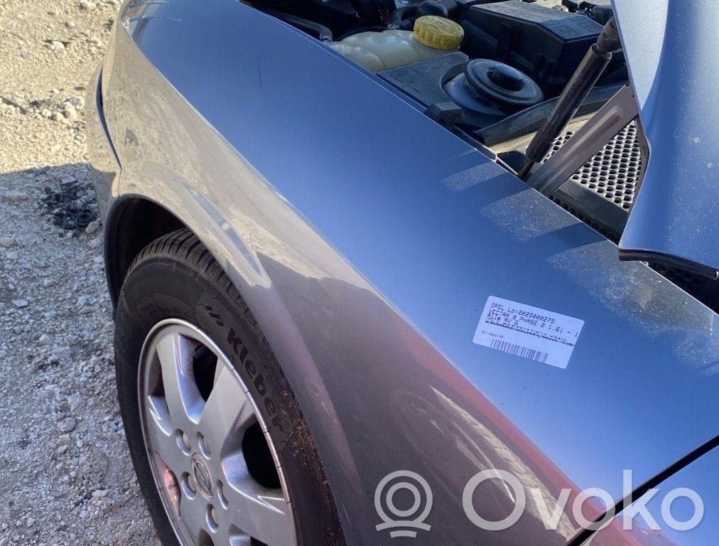 Opel Vectra B Sparnas 