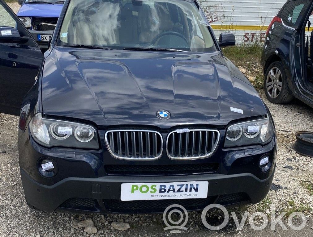 BMW X3 E83 Vairo kolonėlė 