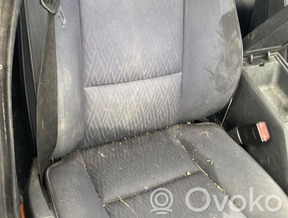 BMW 5 E39 Etumatkustajan istuin 