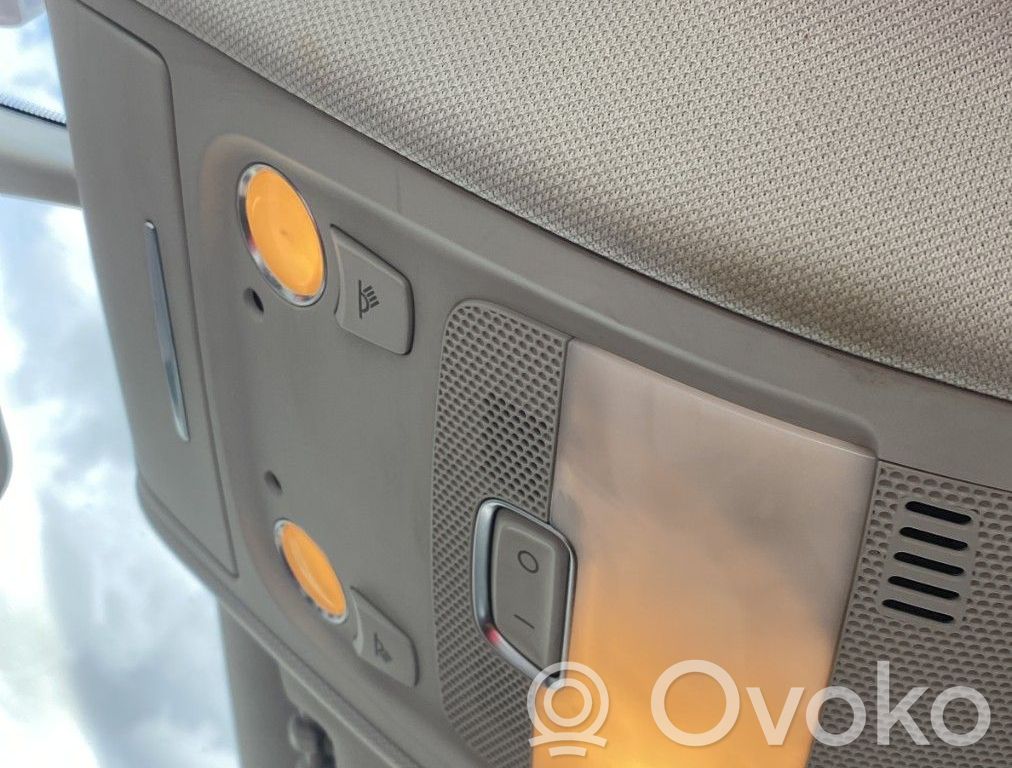 Audi A4 S4 B8 8K Éclairage lumière plafonnier avant 