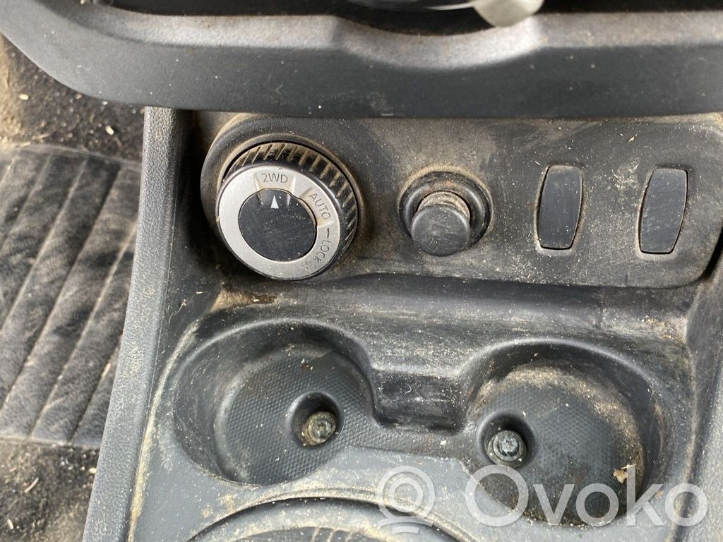 Dacia Duster Other switches/knobs/shifts 