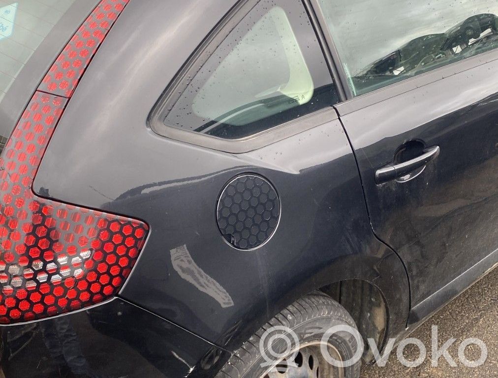 Citroen C4 I Panel lateral trasero 