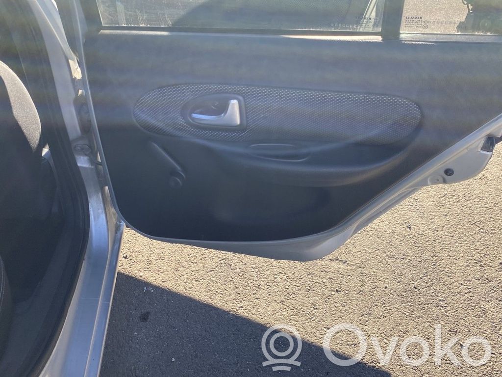 Renault Clio II Apmušimas galinių durų (obšifke) 