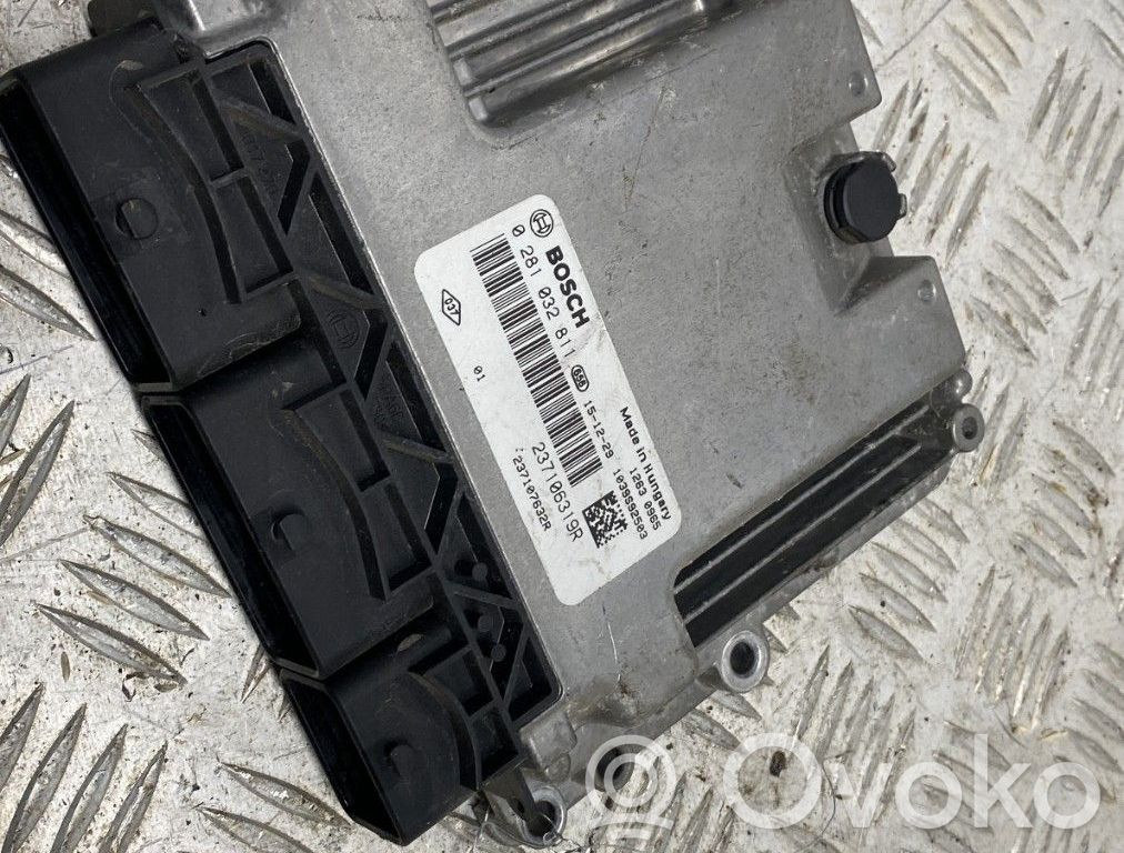 Sterownik / Moduł ECU   237107632R