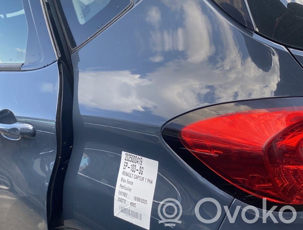 Renault Captur Panel lateral trasero 