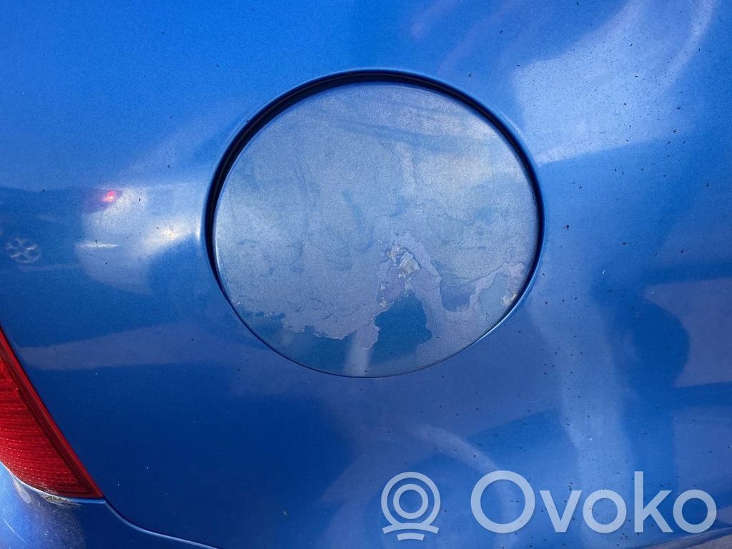 Volkswagen Polo Bouchon, volet de trappe de réservoir à carburant