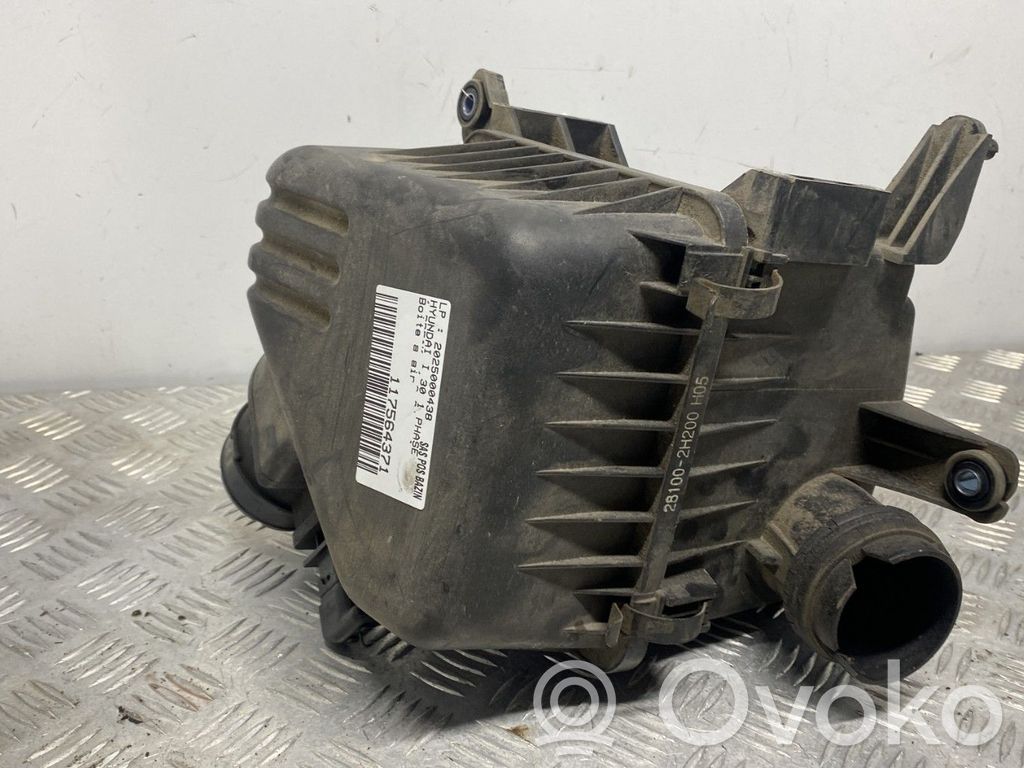 Hyundai i30 Air filter box 