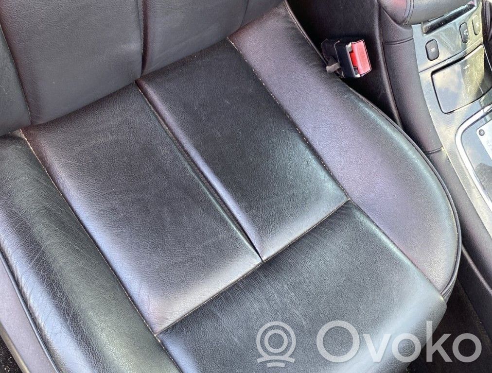 Peugeot 607 Etumatkustajan istuin 