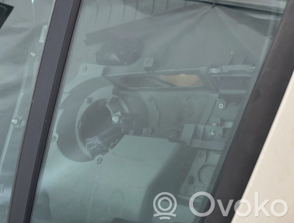 Renault Modus Vidrio lateral trasero 