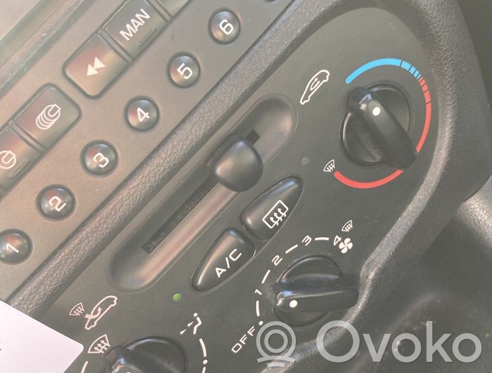 Peugeot 206+ Centralina del climatizzatore 