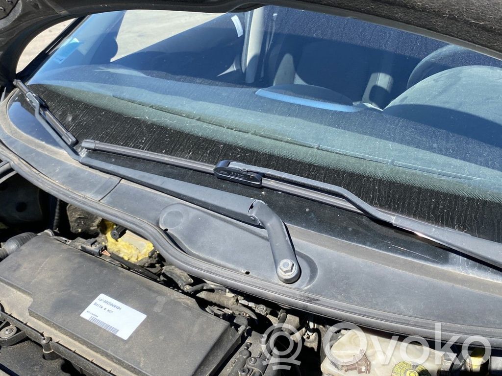 Peugeot 206+ Pyyhinkoneiston lista 