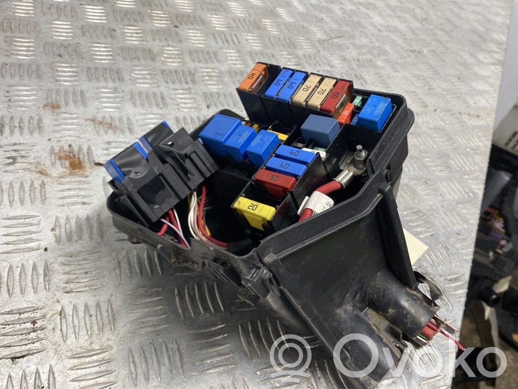 Dacia Sandero Fuse module 
