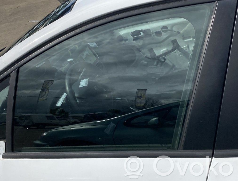 Peugeot 208 I Geam ușă față patru uși
