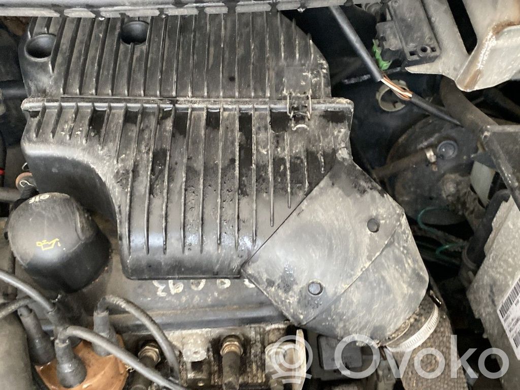Renault Twingo I Luftfilterkasten 