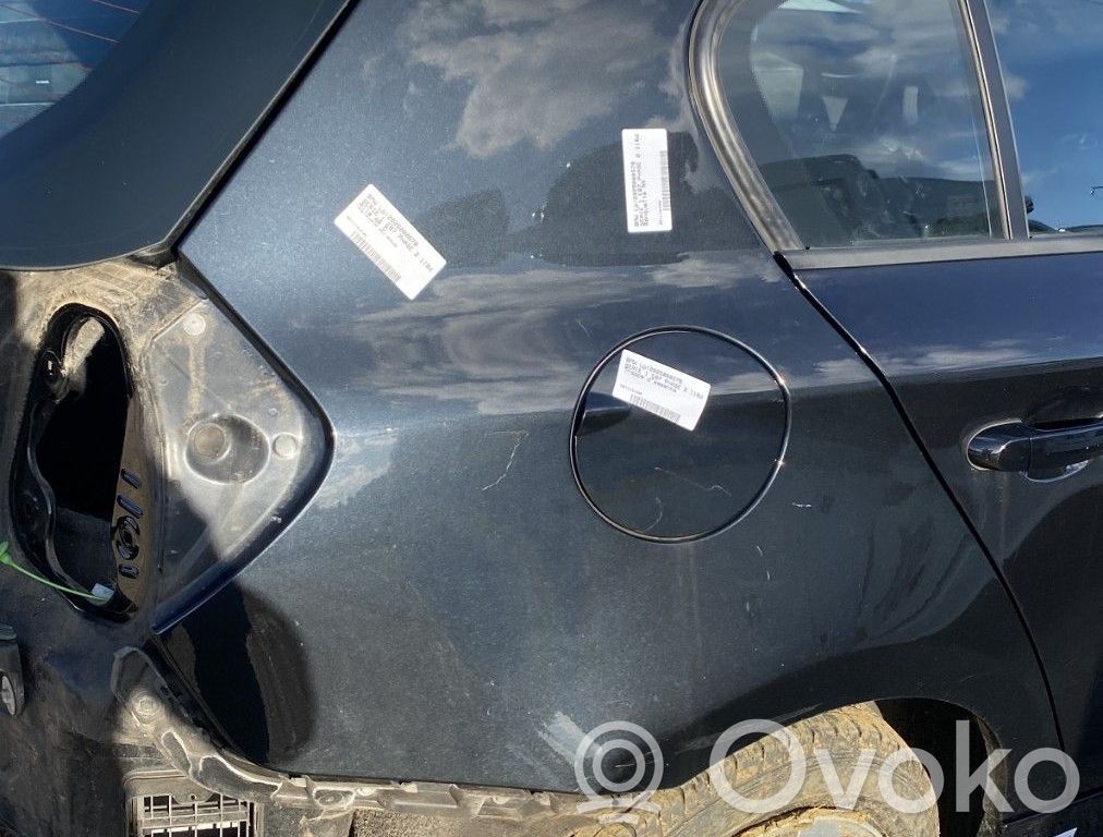 Panel lateral trasero   41217131018