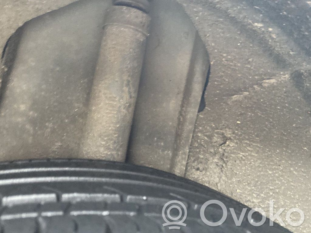 Ford C-MAX I Posparnis galinis 
