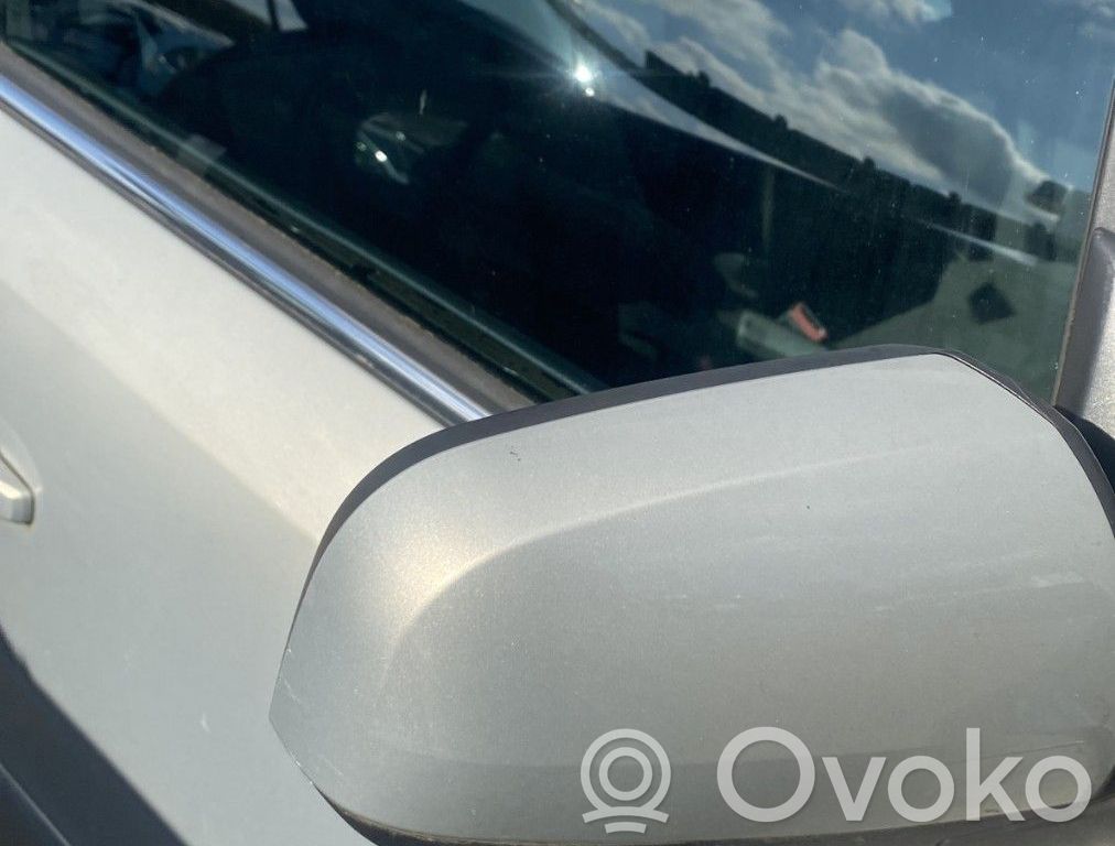Opel Zafira B Oglindă exterioară manuală 
