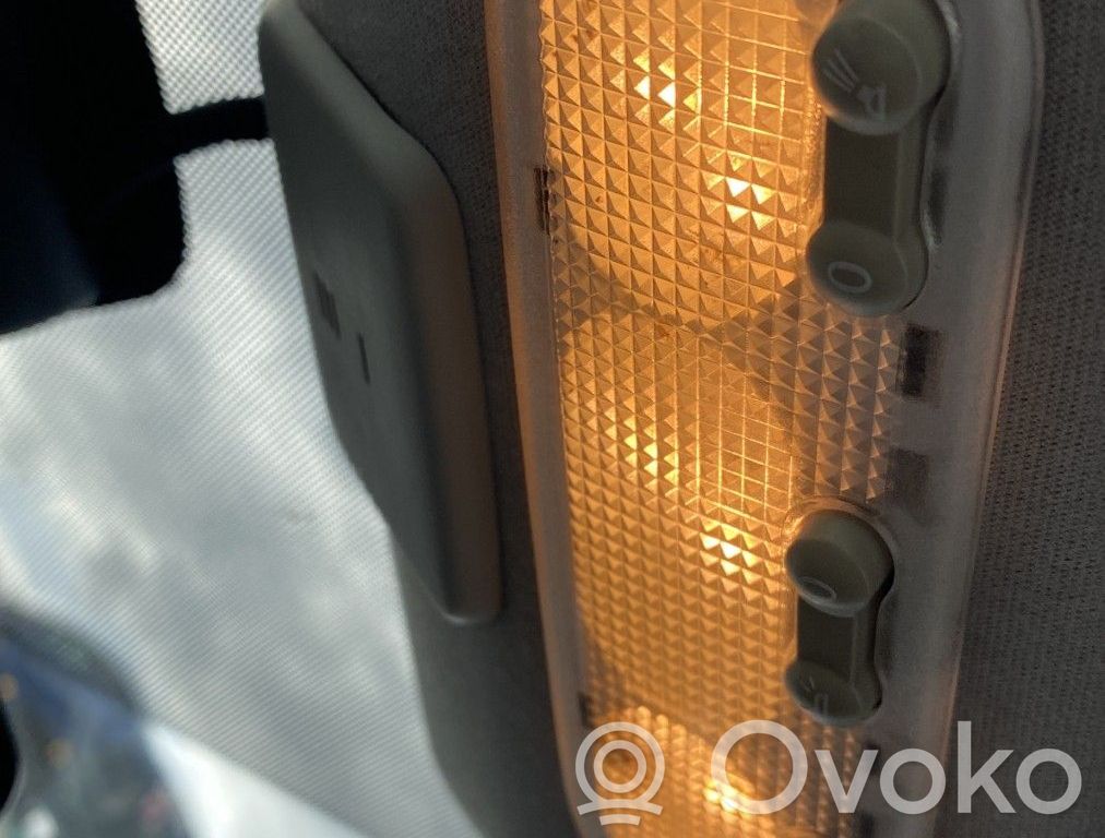 Nissan Qashqai Éclairage lumière plafonnier avant 