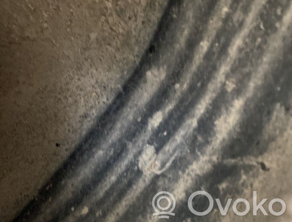 Nadkole tylne   00008530L5