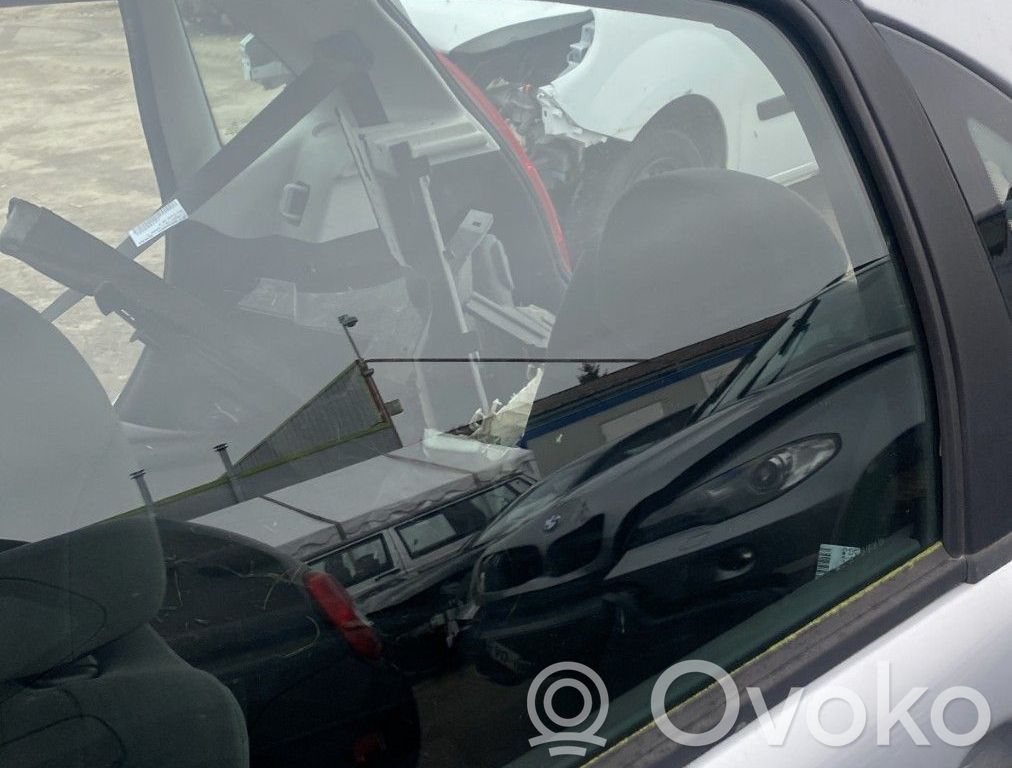 Citroen C3 Luna de la puerta trasera 