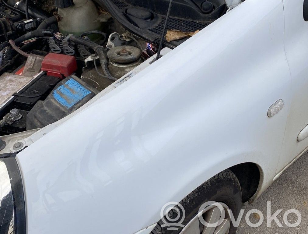 Renault Clio II Kotflügel 