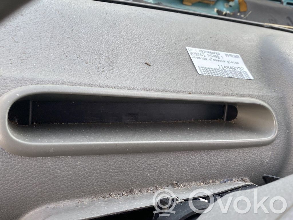 Renault Twingo I Screen/display/small screen 