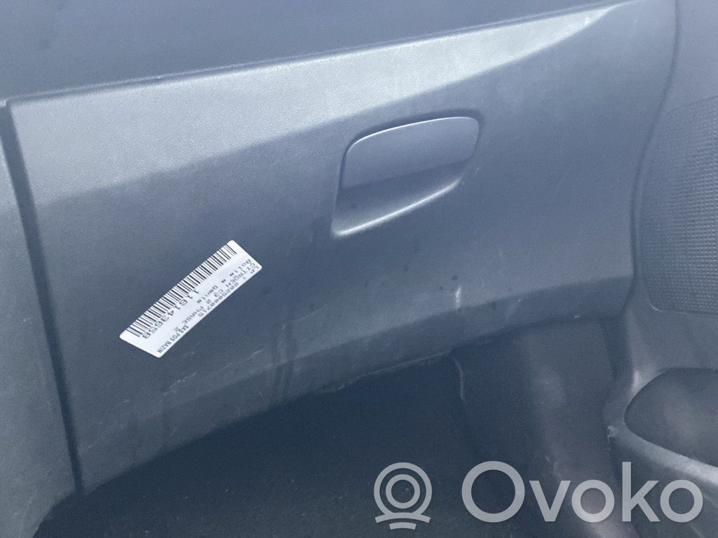 Citroen C3 Hansikaslokerosarja 