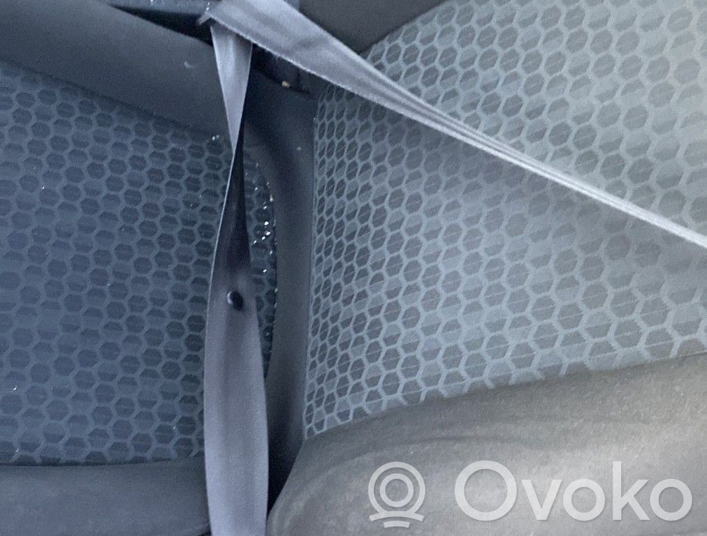 Opel Corsa E Cinturón delantero 