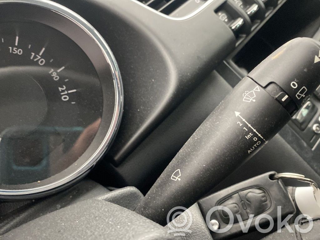 Peugeot 3008 I Leva/interruttore dell’indicatore di direzione e tergicristallo
