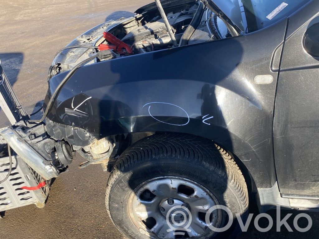 Dacia Duster Sparnas 
