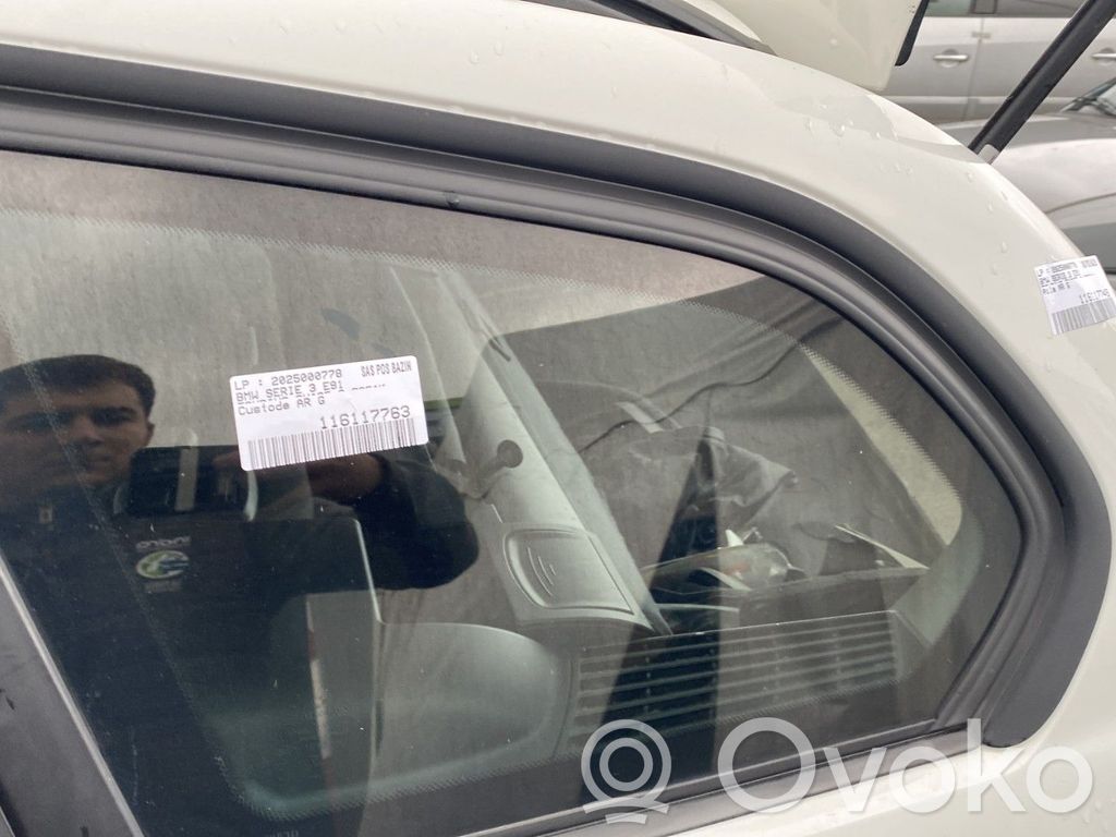 Rear side window   51357130365