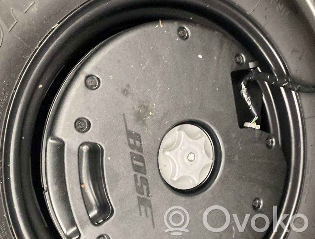 Subwoofer   28170JY10A