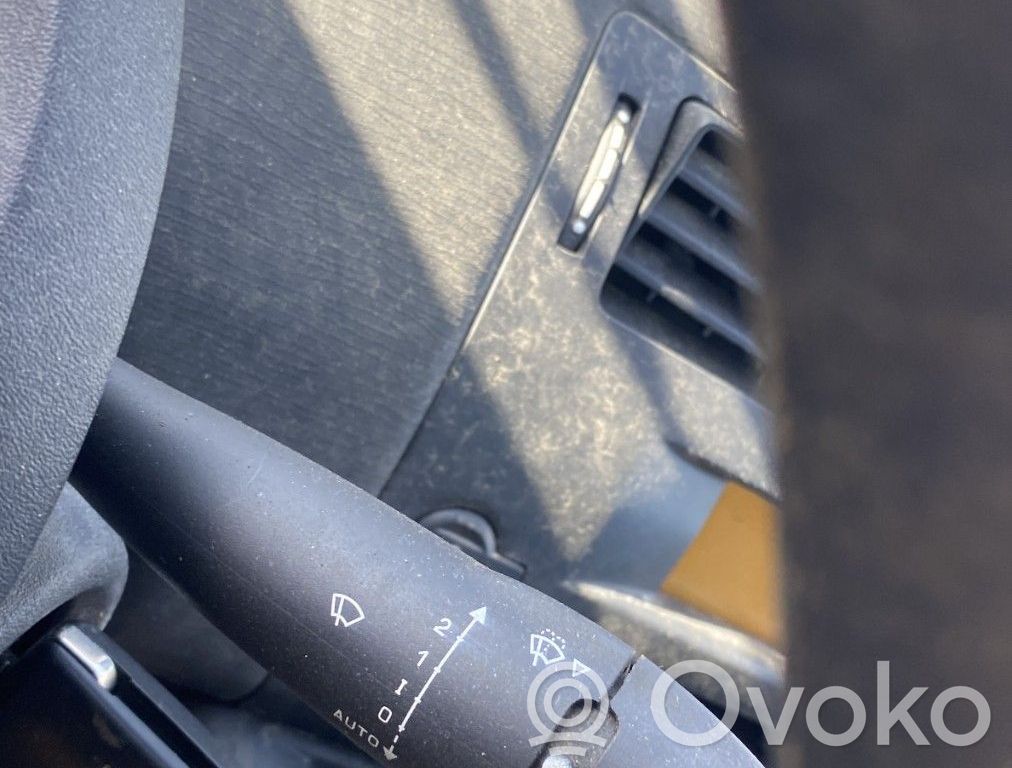 Citroen C4 I Bloc semnalizator și ștergător parbriz 
