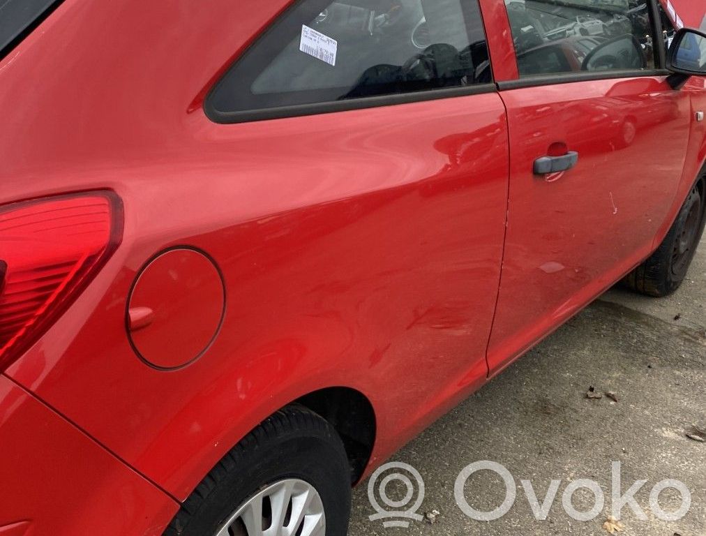 Opel Corsa D Takakulmapaneeli 
