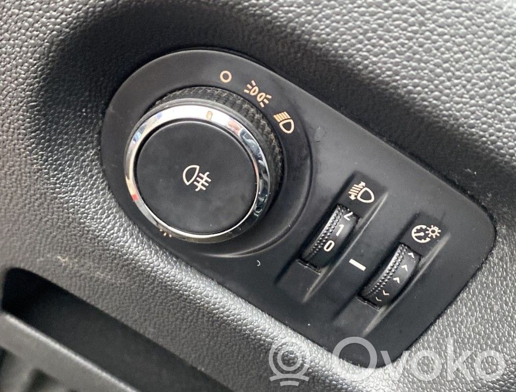 Opel Corsa D Manetă semnalizator 