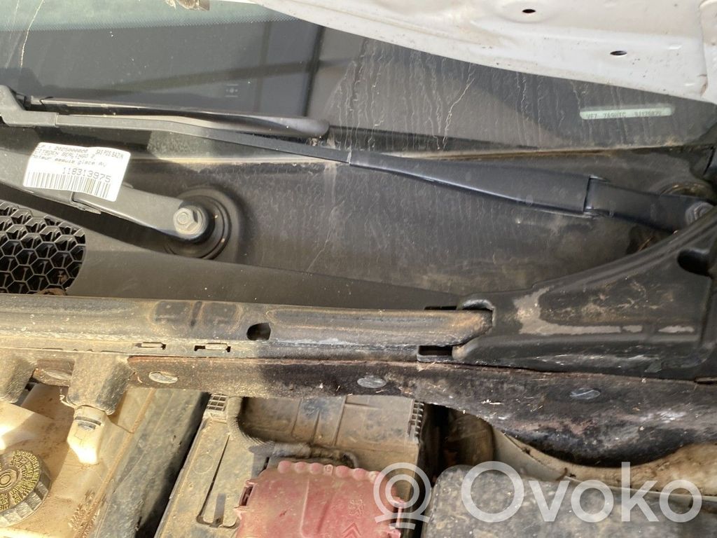 Citroen Berlingo Pyyhinkoneiston lista 